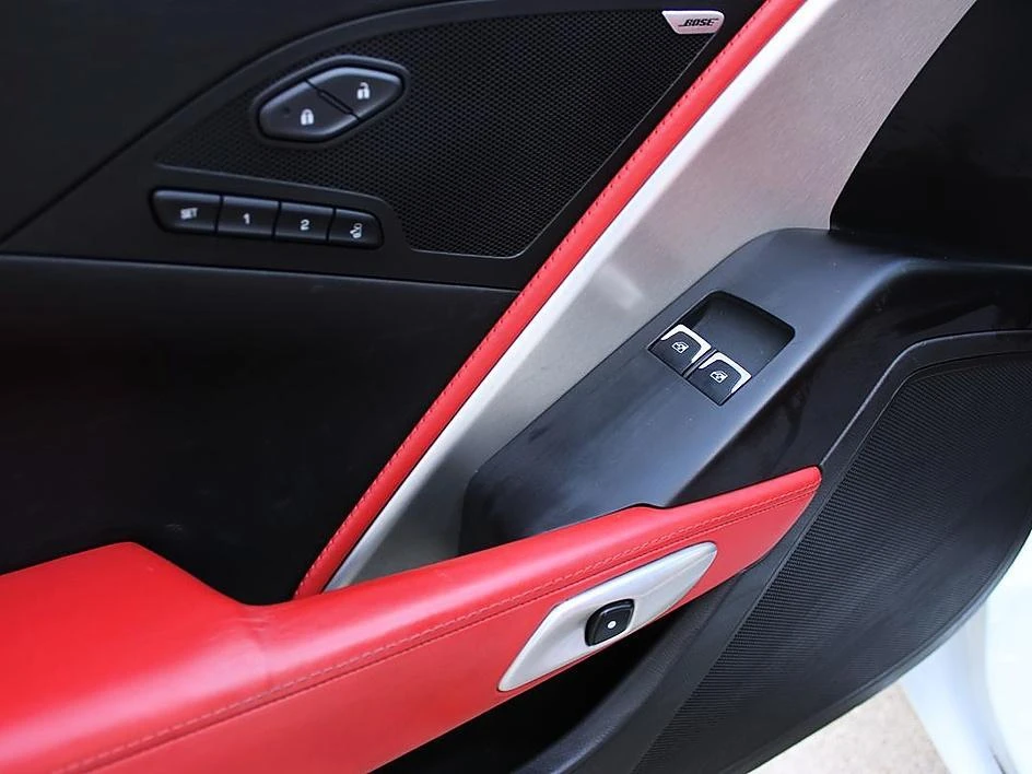2015 Chevrolet Corvette C7 - Image 14 of 25
