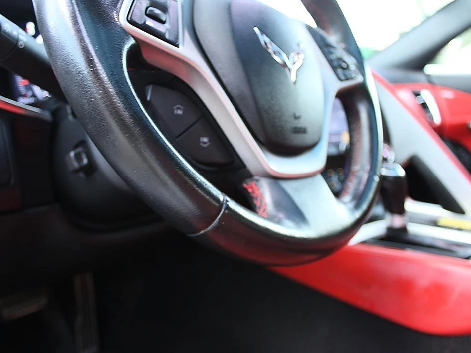 2015 Chevrolet Corvette C7 - Image 16 of 25