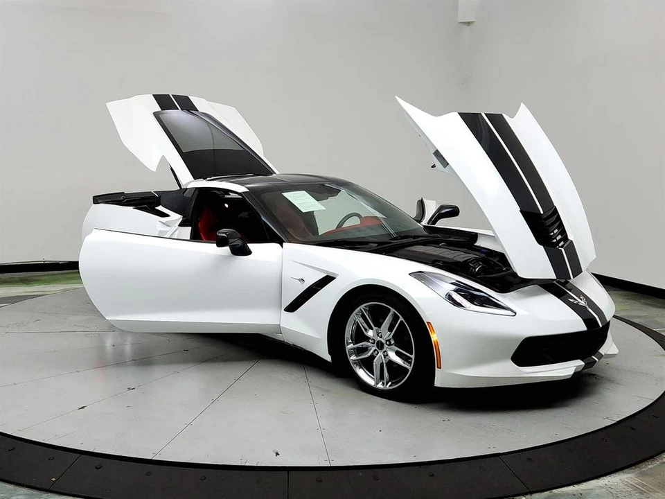 2015 Chevrolet Corvette C7 - Image 10 of 12