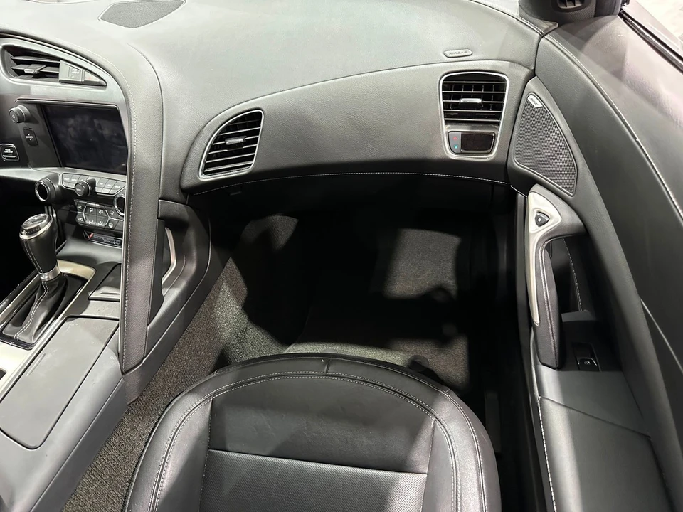 2015 Chevrolet Corvette C7 - Image 13 of 21