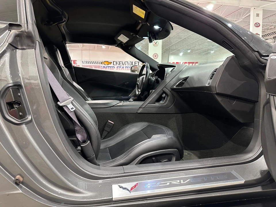 2015 Chevrolet Corvette C7 - Image 11 of 21