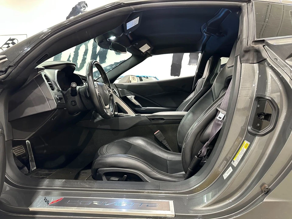 2015 Chevrolet Corvette C7 - Image 10 of 21