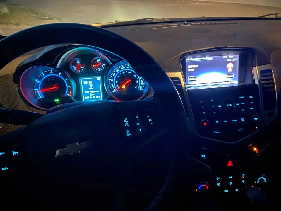 2015 Chevrolet Cruze - Image 6 of 6