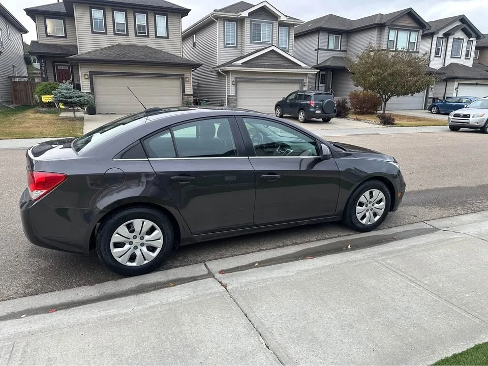 2015 Chevrolet Cruze - Image 4 of 11