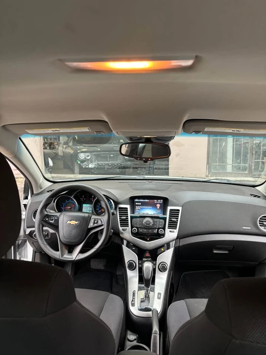 2015 Chevrolet Cruze - Image 7 of 11