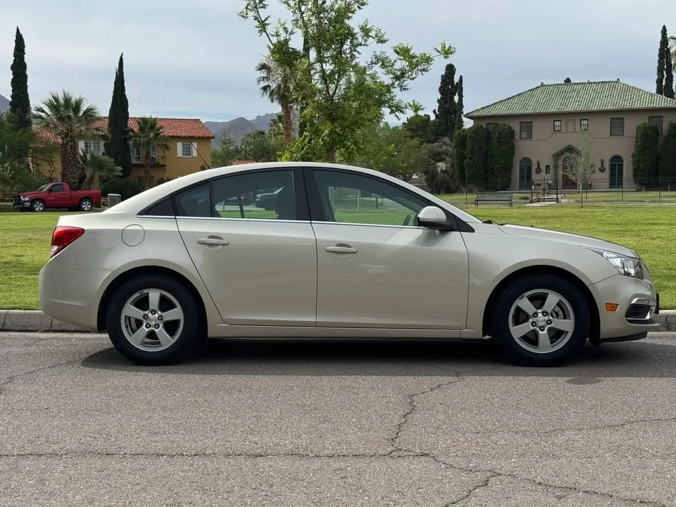 2015 Chevrolet Cruze - Image 6 of 7