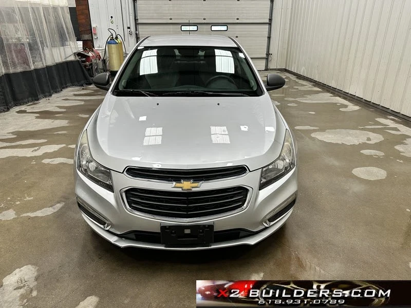 2015 Chevrolet Cruze - Image 2 of 21