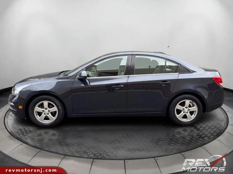 2015 Chevrolet Cruze - Image 2 of 12