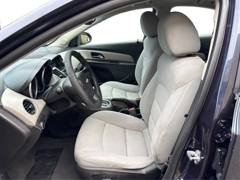 2015 Chevrolet Cruze - Image 9 of 12