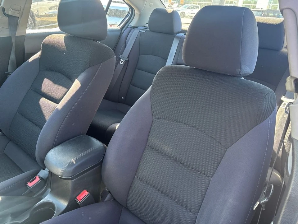 2015 Chevrolet Cruze - Image 10 of 12