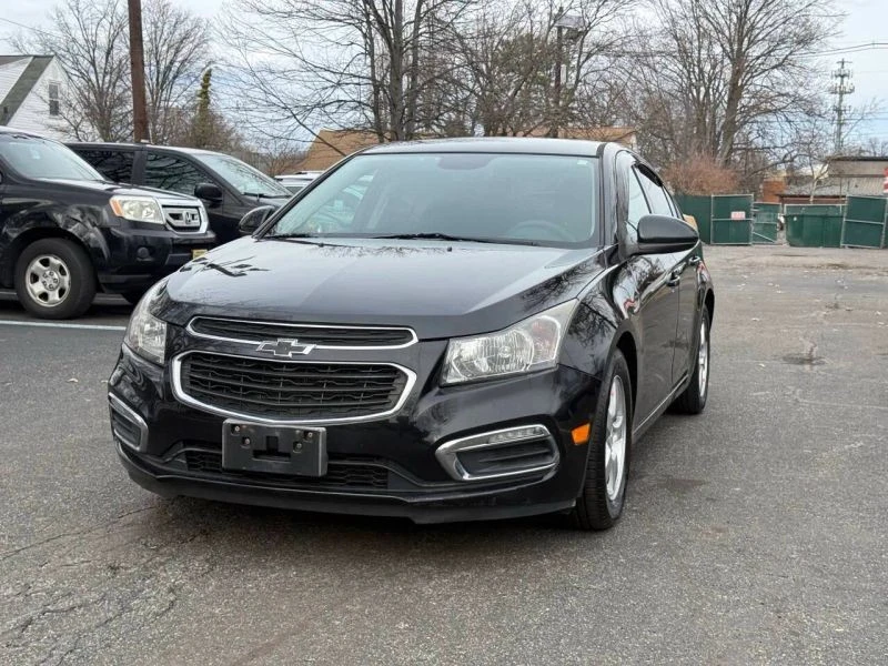 2015 Chevrolet Cruze - Image 2 of 12