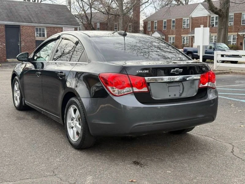 2015 Chevrolet Cruze - Image 10 of 12