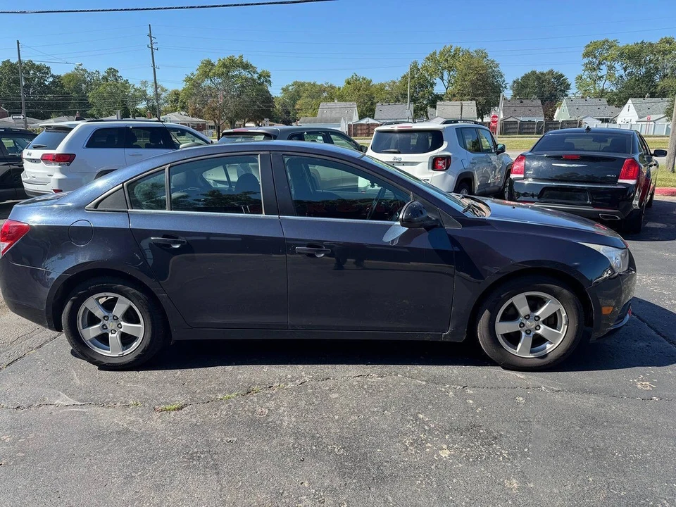 2015 Chevrolet Cruze - Image 7 of 10