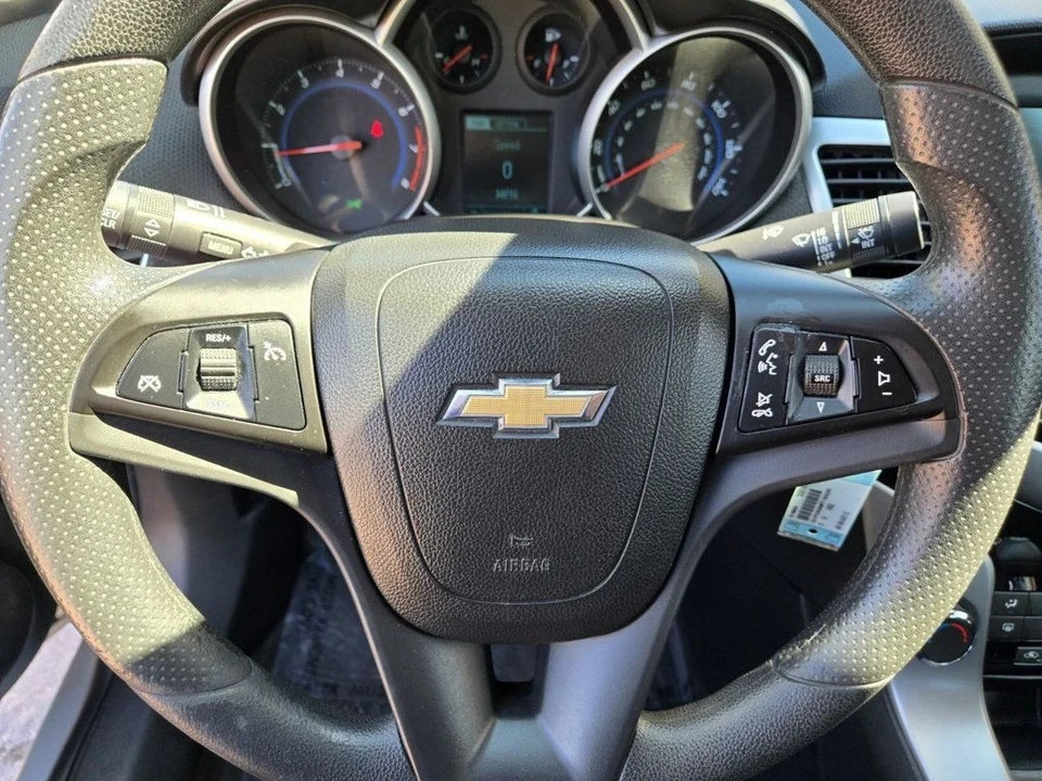 2015 Chevrolet Cruze - Image 14 of 18