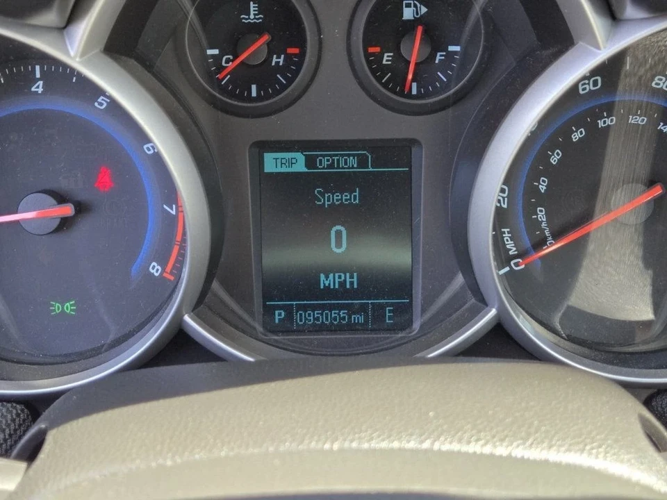 2015 Chevrolet Cruze - Image 15 of 20
