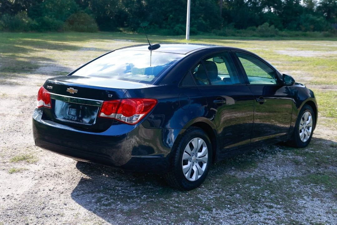 2015 Chevrolet Cruze - Image 11 of 12
