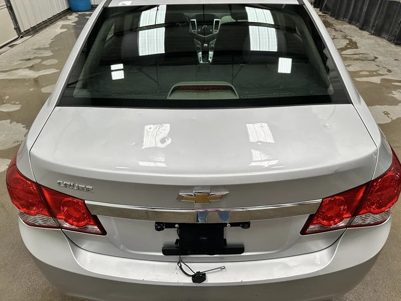 2015 Chevrolet Cruze - Image 13 of 21