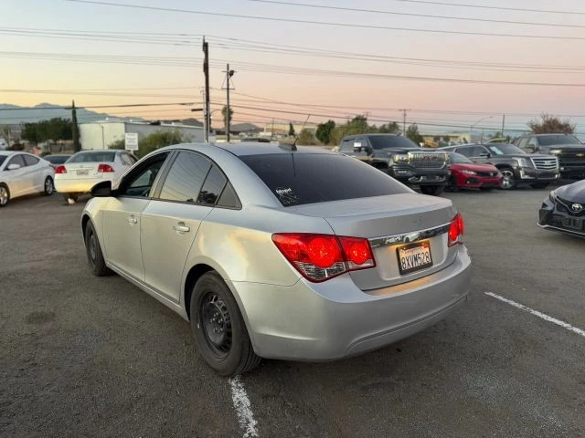 2015 Chevrolet Cruze - Image 8 of 16