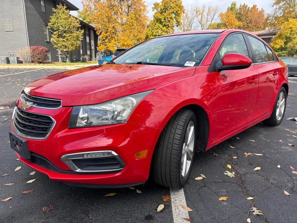 2015 Chevrolet Cruze - Image 2 of 8