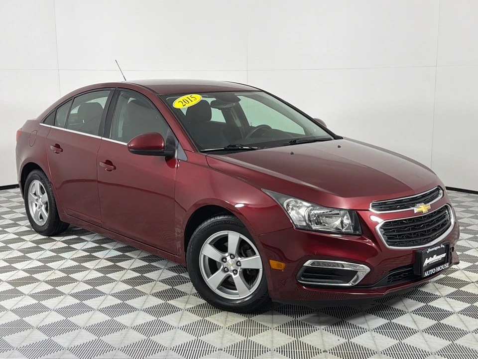 2015 Chevrolet Cruze - Image 2 of 12
