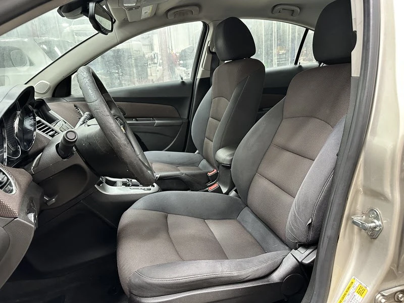 2015 Chevrolet Cruze - Image 10 of 21