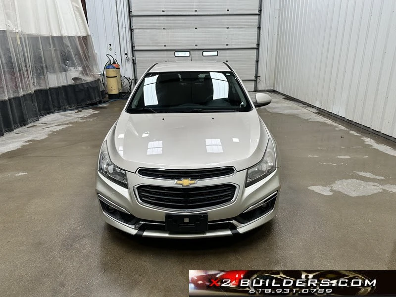 2015 Chevrolet Cruze - Image 2 of 21