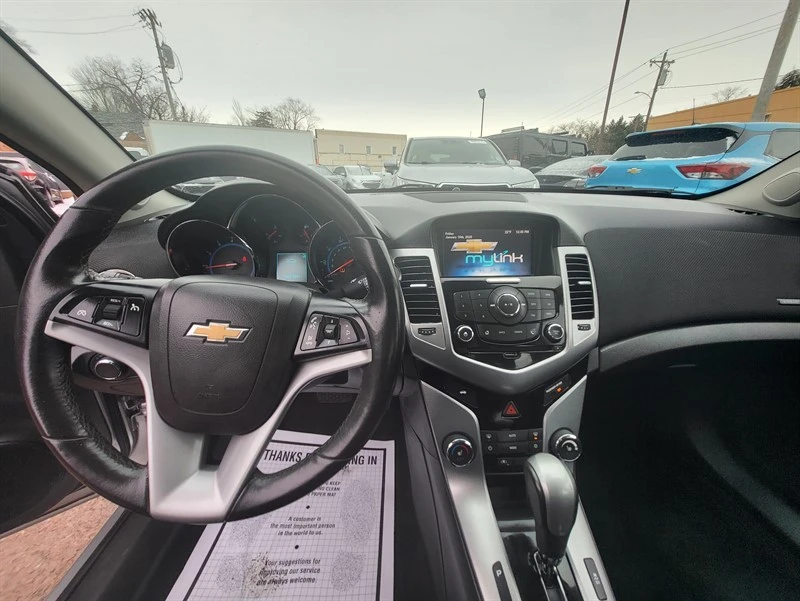 2015 Chevrolet Cruze - Image 13 of 16