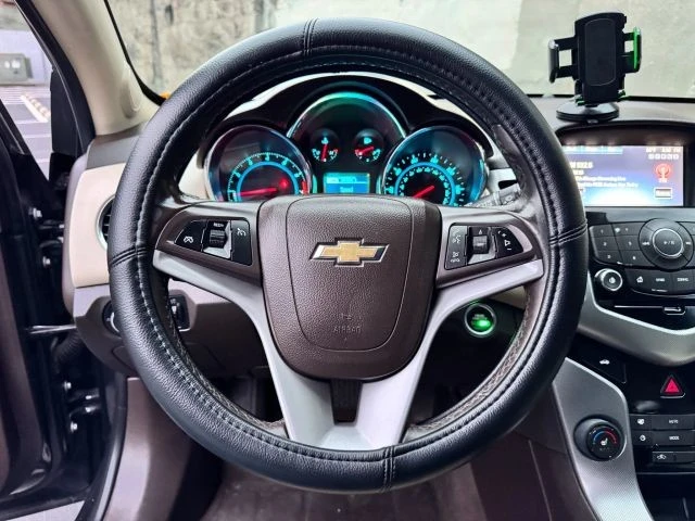 2015 Chevrolet Cruze - Image 17 of 21