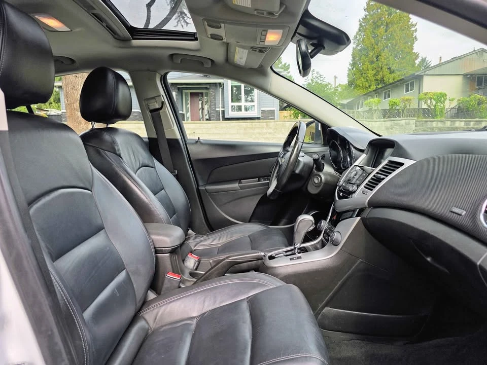 2015 Chevrolet Cruze - Image 16 of 17