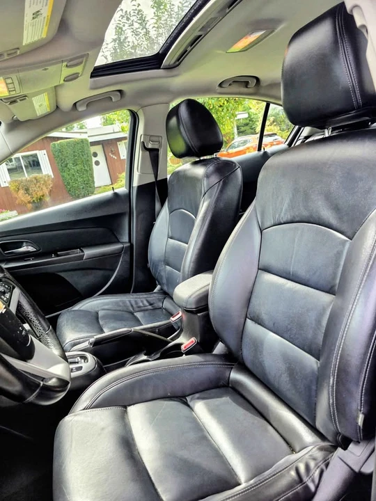 2015 Chevrolet Cruze - Image 15 of 17