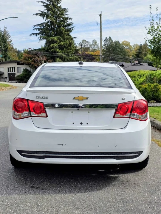 2015 Chevrolet Cruze - Image 7 of 17