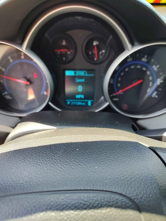 2015 Chevrolet Cruze - Image 9 of 15