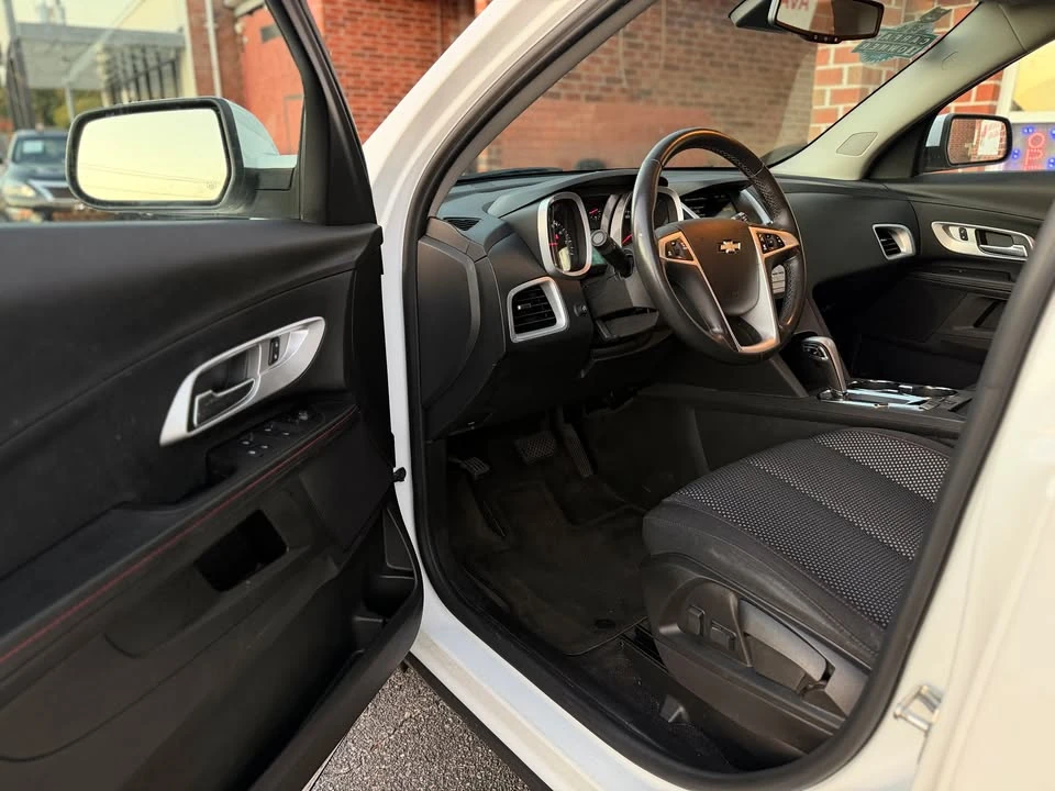 2015 Chevrolet Equinox - Image 9 of 18
