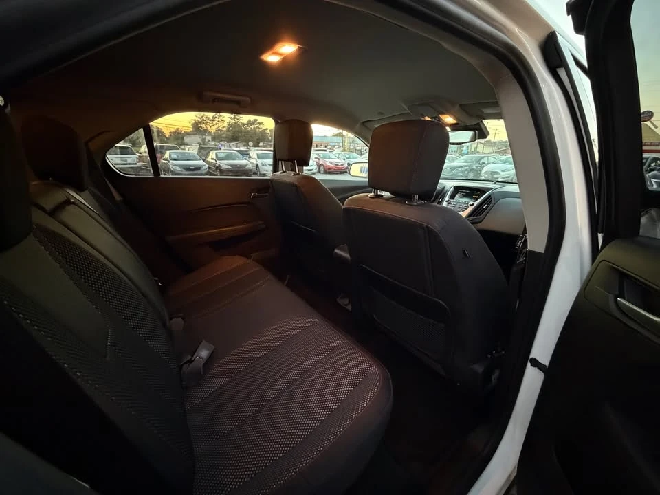 2015 Chevrolet Equinox - Image 13 of 18