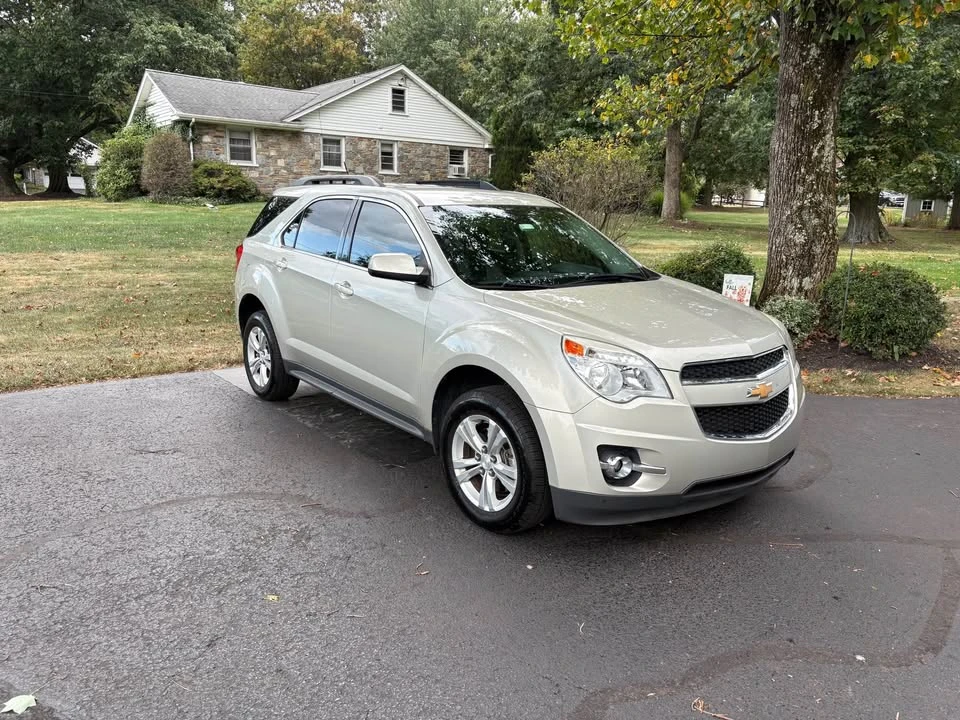 2015 Chevrolet Equinox - Image 2 of 16