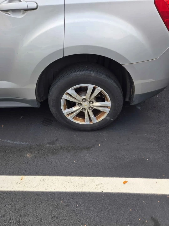 2015 Chevrolet Equinox - Image 3 of 11