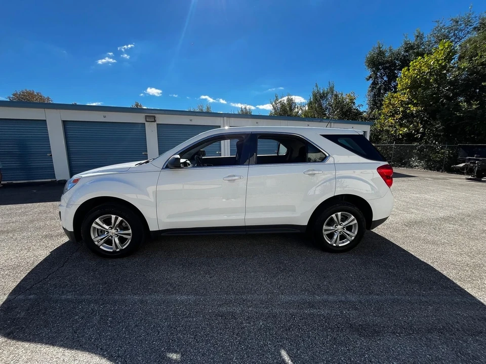 2015 Chevrolet Equinox - Image 6 of 11