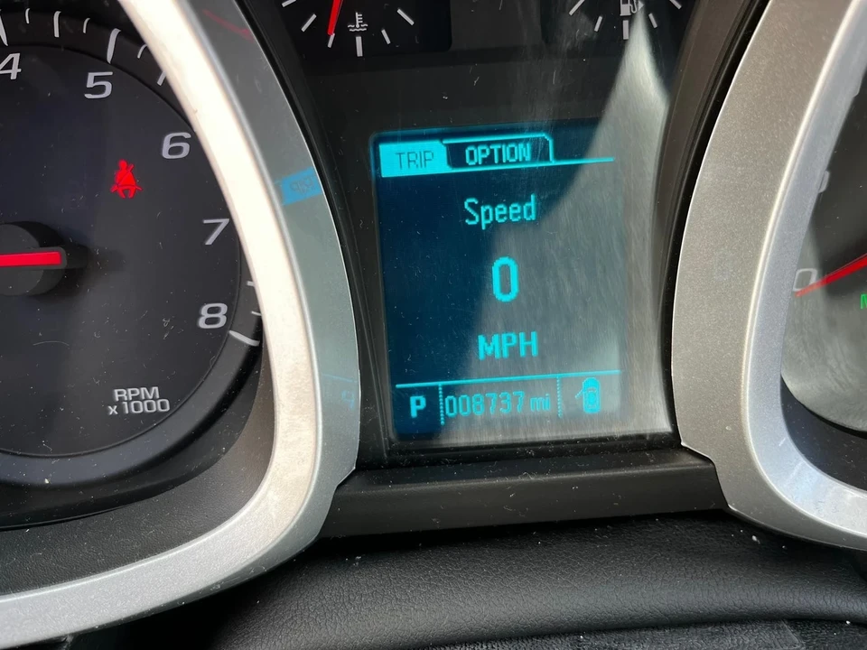 2015 Chevrolet Equinox - Image 2 of 11