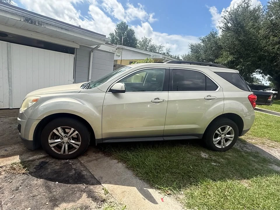 2015 Chevrolet Equinox - Image 2 of 5