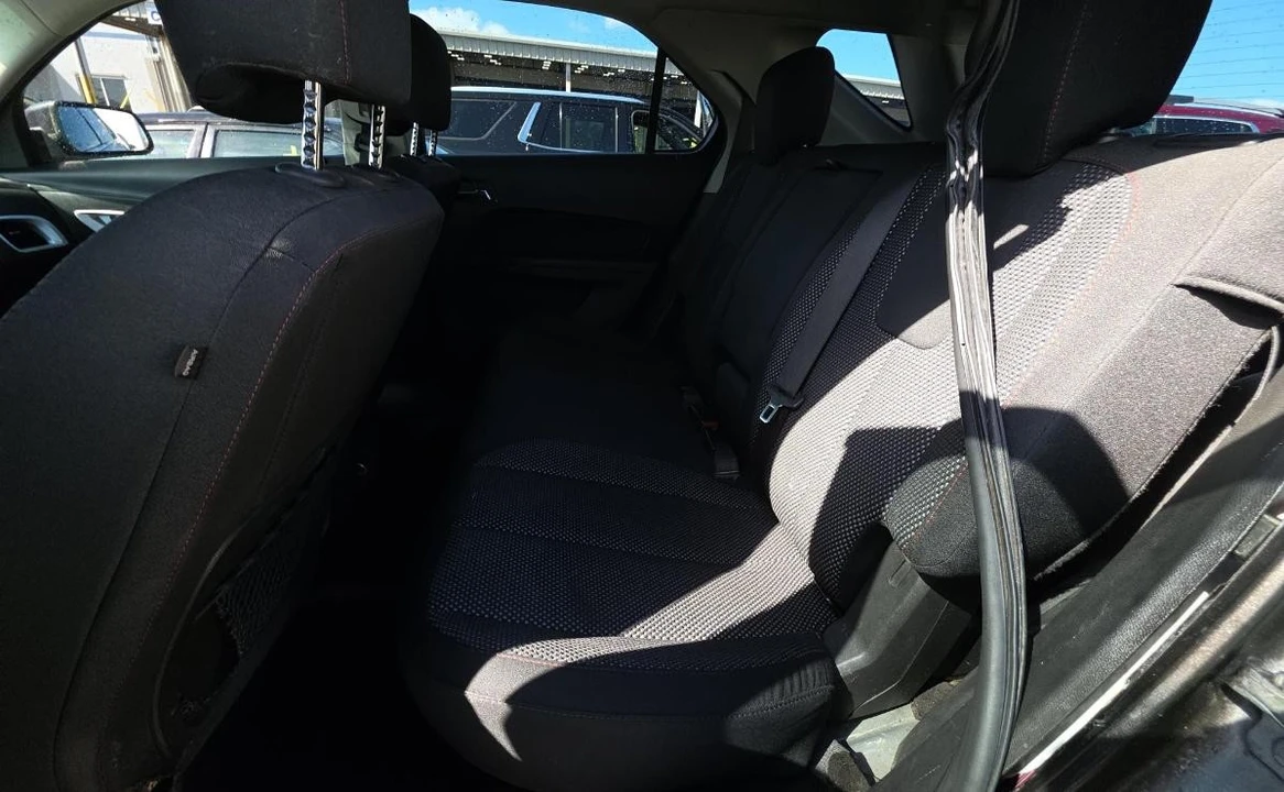 2015 Chevrolet Equinox - Image 15 of 17