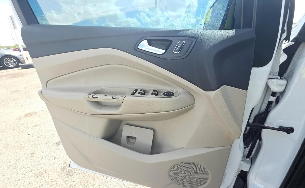 2015 Chevrolet Equinox - Image 8 of 17