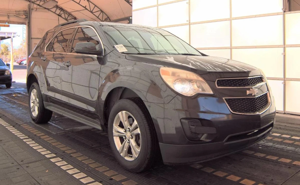 2015 Chevrolet Equinox - Image 3 of 17