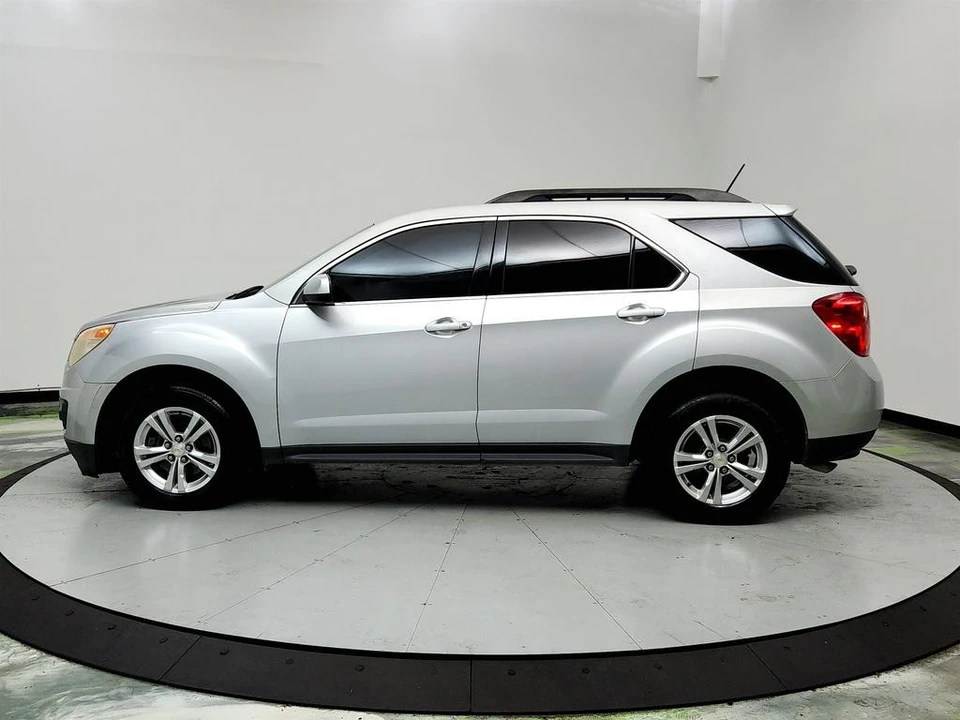 2015 Chevrolet Equinox - Image 8 of 12