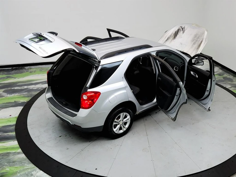 2015 Chevrolet Equinox - Image 18 of 21
