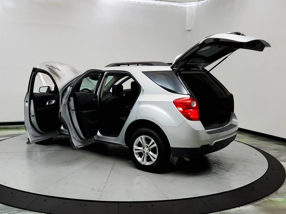 2015 Chevrolet Equinox - Image 12 of 12