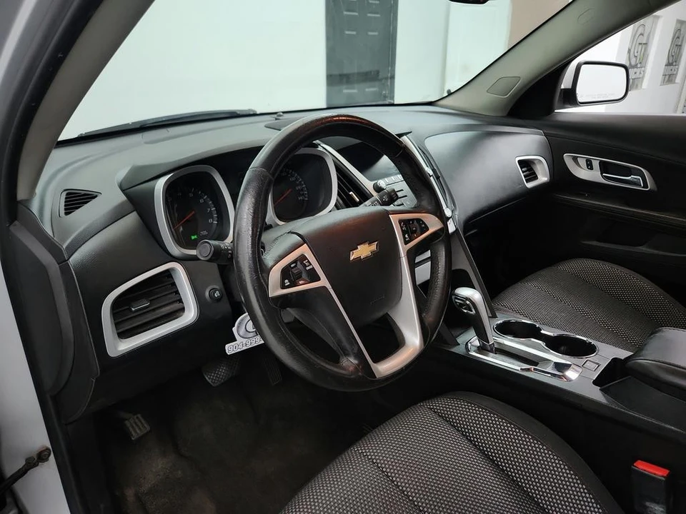 2015 Chevrolet Equinox - Image 20 of 21