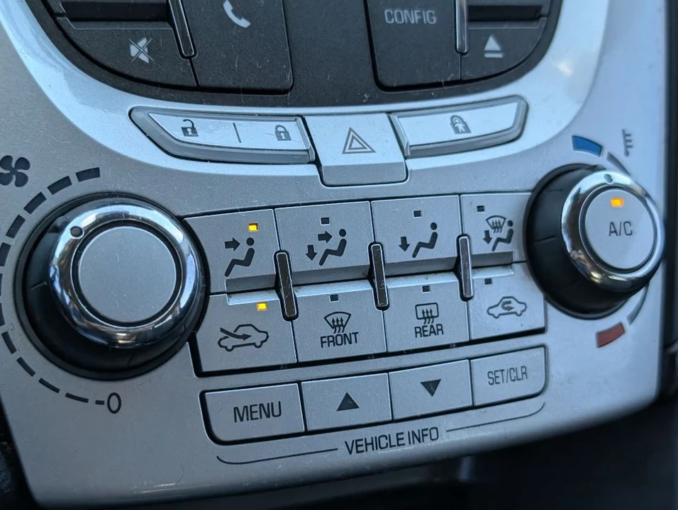 2015 Chevrolet Equinox - Image 19 of 21