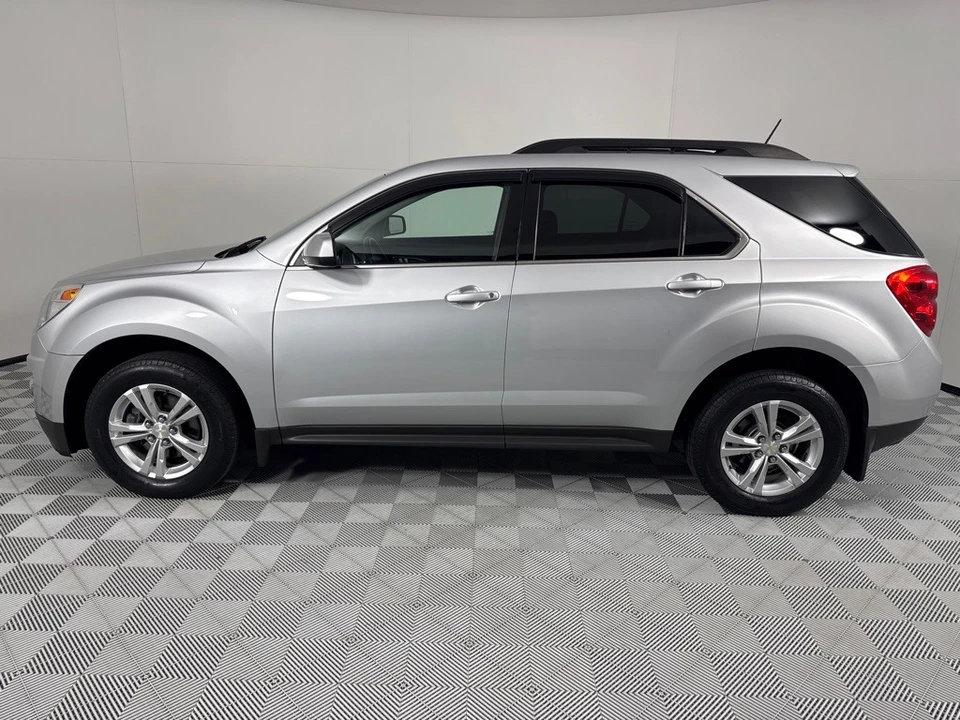 2015 Chevrolet Equinox - Image 8 of 12