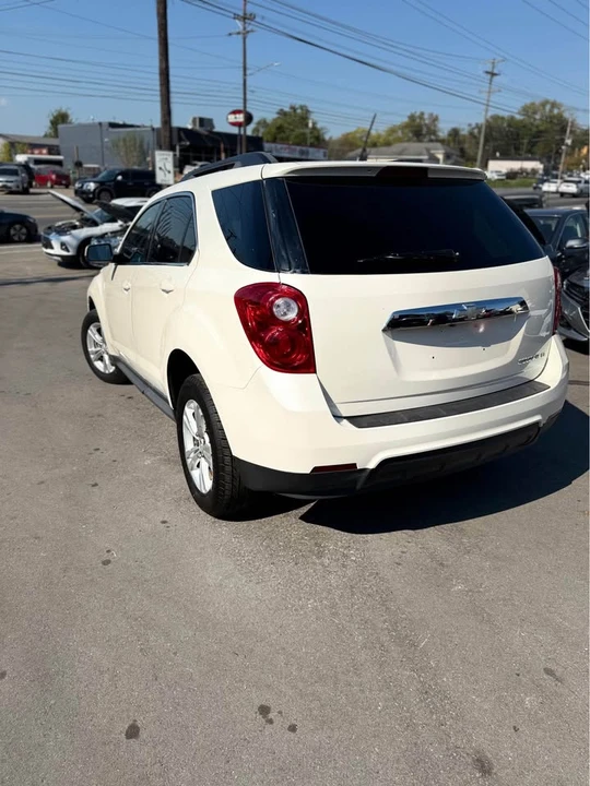 2015 Chevrolet Equinox - Image 6 of 8