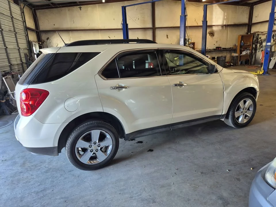 2015 Chevrolet Equinox - Image 2 of 6